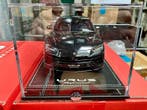 MR Collection 1:18 - Model sportwagen - Lamborghini Urus, Nieuw