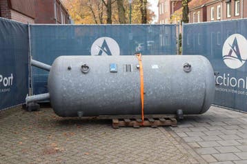 Veiling: Luchtdrukketel Lohenner 3000L 2008, Auto-onderdelen, Ophalen, Nieuw