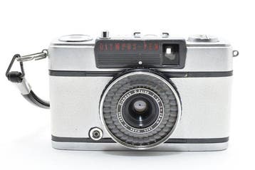 Olympus Pen EE-2 White x Red Custom Half Frame 35mm CLAd /