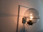 Lampe murale - Verre, Métal - Boule en verre fumé, Antiquités & Art