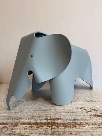 Vitra - Charles & Ray Eames - Chaise pour enfants - Eames