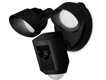 Ring Floodlight Cam Wired Plus - Beveiligingscamera - 1080p, Audio, Tv en Foto, Videobewaking, Verzenden, Nieuw