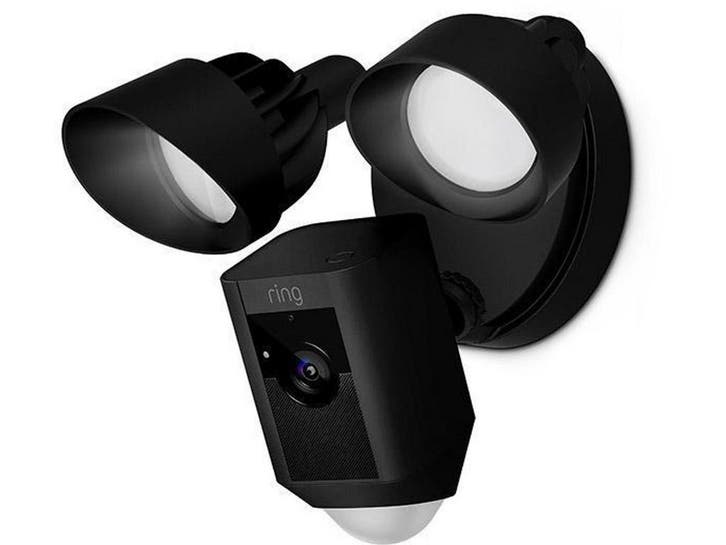 Ring Floodlight Cam Wired Plus - Beveiligingscamera - 1080p, TV, Hi-fi & Vidéo, Caméras de surveillance, Envoi