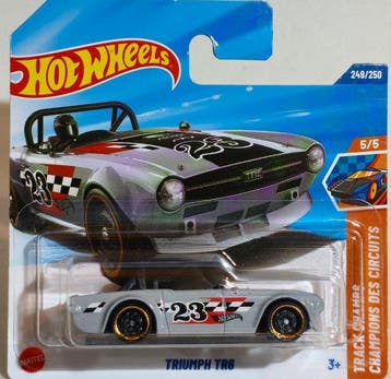 Hot Wheels, TREASURE HUNTER Triumph TR6 - Ferrari, McLaren,