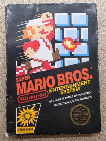 Nintendo - Nes - Super Mario Bros. - Rare nintendo badge