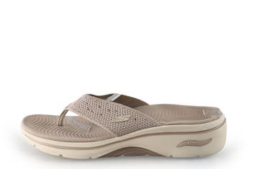 Skechers Slippers in maat 39 Beige, Kleding | Dames, Slippers, Skechers, Verzenden, Beige