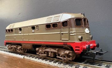 Lima H0 - 8023 - Dieselelektrische locomotief (1) - D342, Nieuw