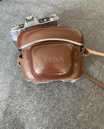Kodak Retina Reflex III / Typ 041 Appareil photo argentique