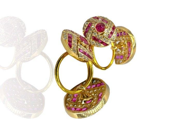 Manchetknopen - 18 karaat Geel goud Diamant (Natuurlijk), Handtassen en Accessoires, Antieke sieraden