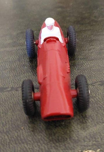 Dinky Toys 1:43 - Voiture miniature - Dinky Toys France