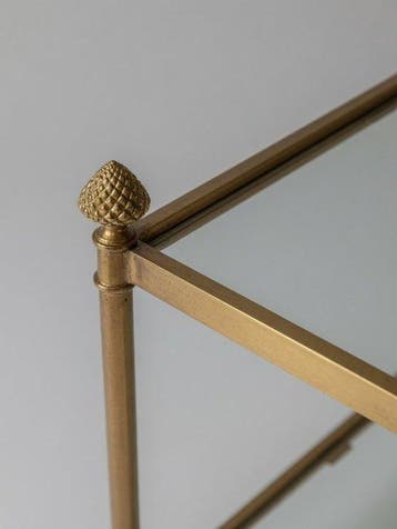 Table (2) - Deux tables basses françaises modernes