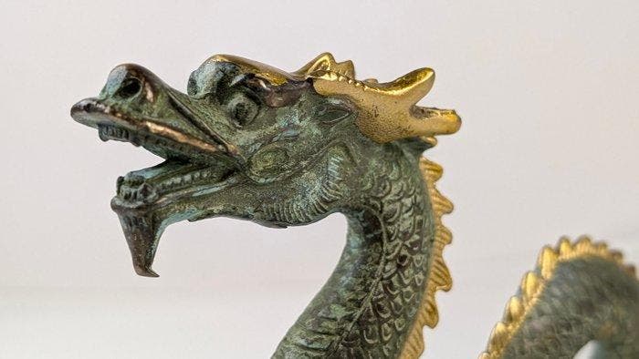 Mooi beeld Chinese Geluksdraak - Bronze, Plaqué or - Chine, Antiek en Kunst, Antiek | Overige Antiek