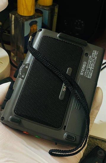 Sony - TCS-60 Draagbare cassettespeler, Audio, Tv en Foto, Radio's, Nieuw