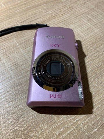 Canon IXY 10S / PowerShot SD3500 IS / IXUS 210 Pink, Nieuw