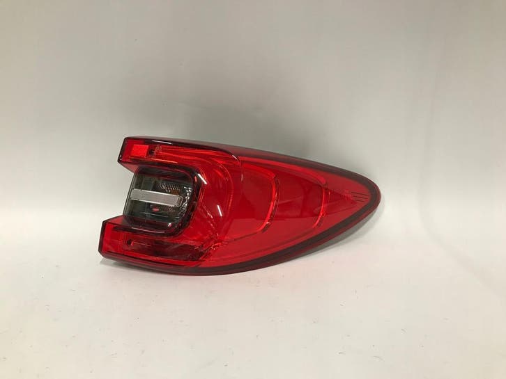 Renault Kadjar 15-18 rechter achterlicht PÓ LED, Auto-onderdelen, Verlichting, Gebruikt, Verzenden