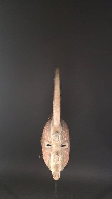 Houten masker - Igbo - Nigeria (Zonder minimumprijs)