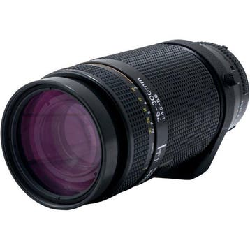 Nikon AF Nikkor 75-300mm F4.5-5.6 Objectif à focale variable