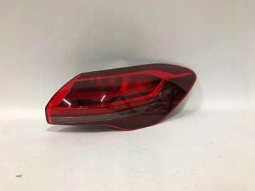 Audi A5 B10 25- rechter OLED achterlamp, Verzenden