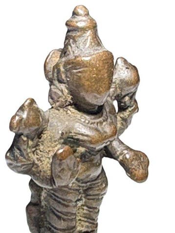 sculptuur, South Indian Bronze Figure of Shiva Standing on