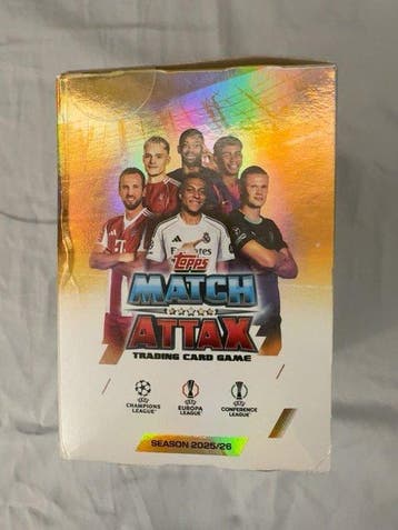 2025/26 Topps Match Attax Topps Carte insérée - 1 Sealed box, Collections