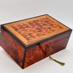 Sieradendoos - Hout (thuja), Hout, Parelmoer, Marquetterie,, Antiek en Kunst
