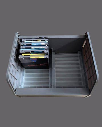 Nintendo - NES Games Bundle with Storage Box, and, Nieuw