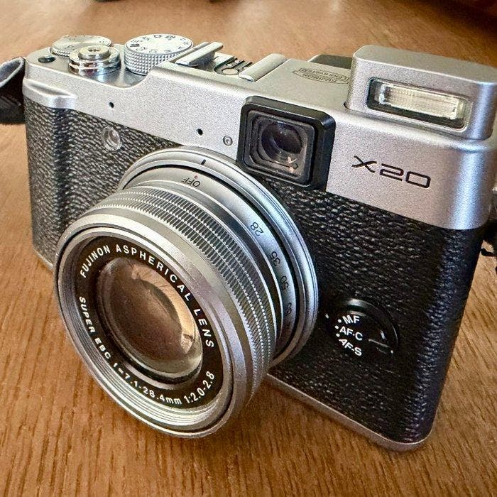 Fujifilm X20 Appareil photo compact numérique, TV, Hi-fi & Vidéo, Appareils photo numériques