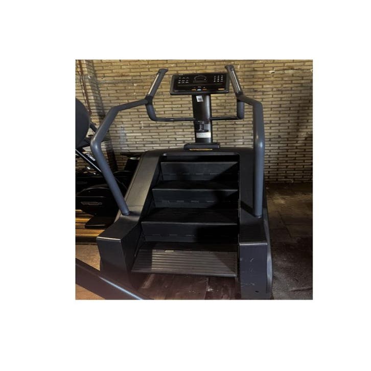 Technogym - Excite Climb 1000 Led - Traploper, Sport en Fitness, Fitnessapparatuur, Overige typen, Ophalen of Verzenden
