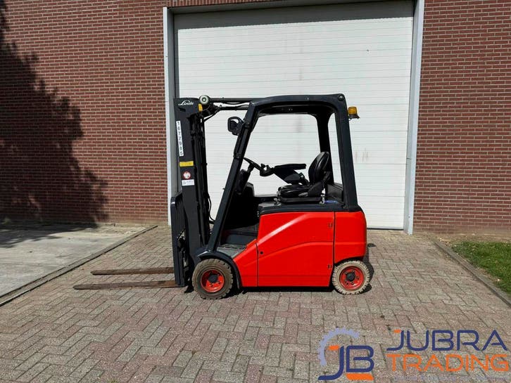 Linde E20PH-01 Elektrische Heftruck | 2014 | 10300U 2T 4.2M, Articles professionnels, Machines & Construction | Chariots élévateurs & Transport interne