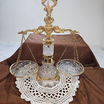 Balans of weegschaal - Opaline glas - Decoratieve weegschaal