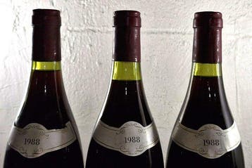 1988 Champy Les Évocelles - Gevrey Chambertin - 3 Flessen, Verzamelen, Nieuw