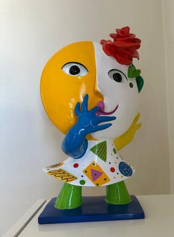 Ripollés (1932) - sculptuur, Chica de la rosa - 43 cm - Hars