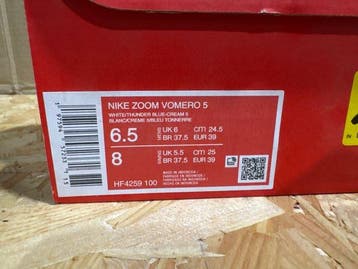 Nike - Zoom Vomero 5 - Sneakers - Maat: EU 39 - Nieuw met