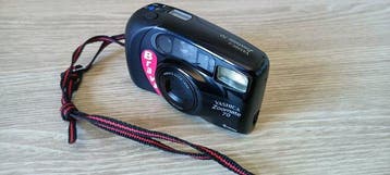Yashica, Fuji, Samsung, Olympus Zoomate 70 / DL 800 Zoom /