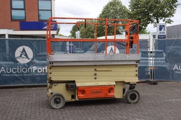 Veiling: Schaarlift JLG 3246 ES Elektrisch 11.68m 2011, Ophalen