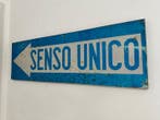 vintage eenrichtingsverkeersbord - Verkeersbord - Metaal