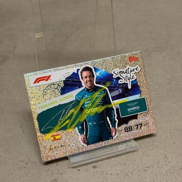 Aston Martin - Topps 277 Signature Style Alonso Signed -, Nieuw