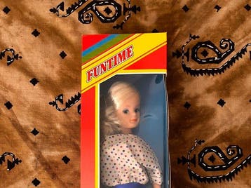 Pedigree - Pop Sindy Funtime 42040 - Polka-dot Dress -