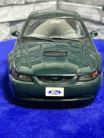 Autoart 1:18 - Modelauto - AUTOart 1:18 Ford Mustang GT