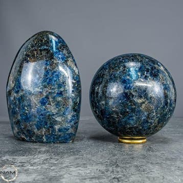 Ensemble en cordiérite noble – Profondeurs mystiques en bleu