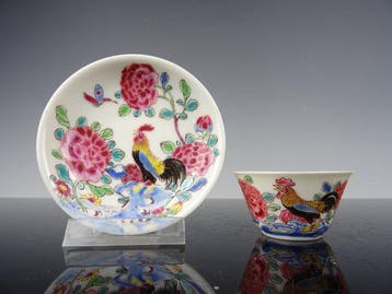 Kop en schotel - Porselein - Yongzheng 1723-1735
