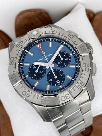 Breitling - Super Avenger B01 Chronograph 46 - EB0148101C1E1