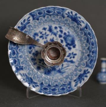 Kangxi (1662-1722) - Schotel - Lotus, Chrysanten,