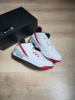 Air Jordan - Jordan Max Aura 5 “White/Varsity Red” -, Nieuw