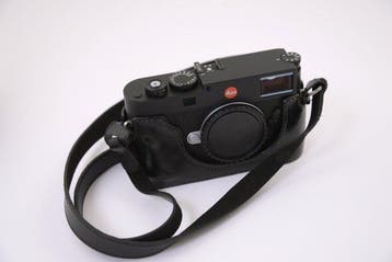 Leica Leica M11 black complete set as new! only 1700 clicks!