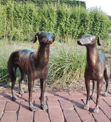 Figurine - A pair of greyhounds (2) - Fer
