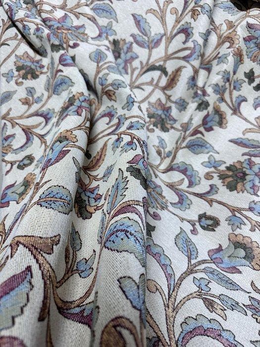 Heerlijk rustiek jacquard gobelin meerkleurig ramages San, Antiek en Kunst, Antiek | Tapijten, Tafelkleden en Textiel