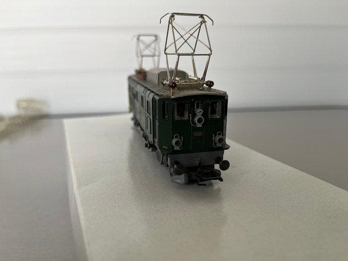 Märklin H0 - Elektrische locomotief (1) - SBB, Hobby & Loisirs créatifs, Trains miniatures | HO