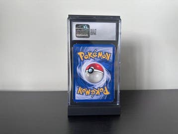 Pokémon - 1 Graded card - Rapidash 26/165 Foil, Holo - CGC 6, Nieuw
