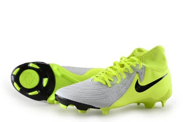 Nike Voetbalschoenen in maat 42½ Zilver, Kleding | Heren, Schoenen, Overige kleuren, Verzenden, Nike, Zo goed als nieuw